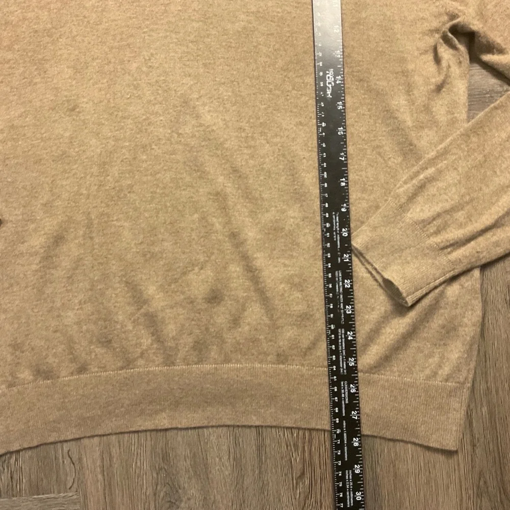 Vintage Johnston & Murphy Silk Angora Blend V-Neck Sweater‎ Mens XL Tan Classic